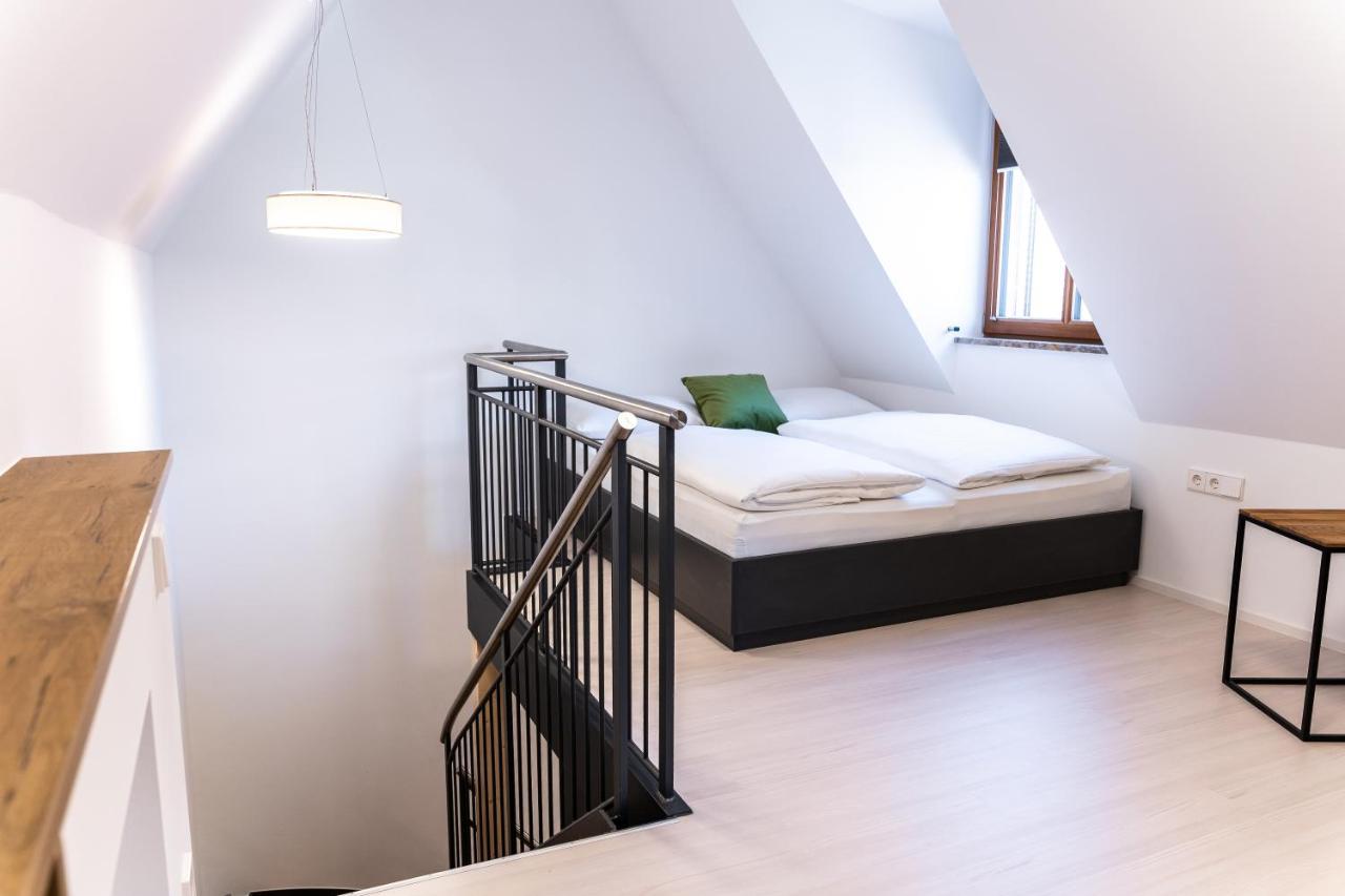 4 Apartments Im Hof By Gasthof Linde Albstadt Exterior photo